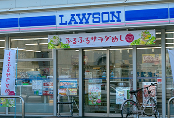 於日本LAWSON門市出示商品券並免費兌換商品